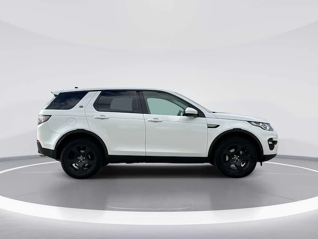 Land rover discovery sport 2.0 ed4 ec se 2017 | pt-370-n - afbeelding 7 van  28