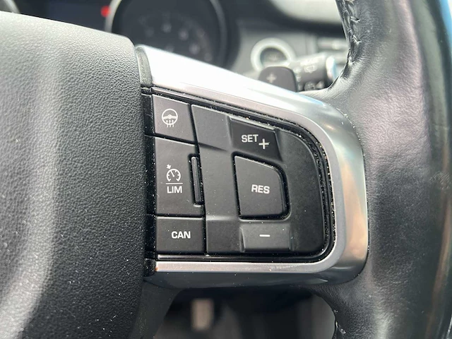 Land rover discovery sport 2.0 si4 4wd hse luxe 2015 | h-869-ff - afbeelding 10 van  34