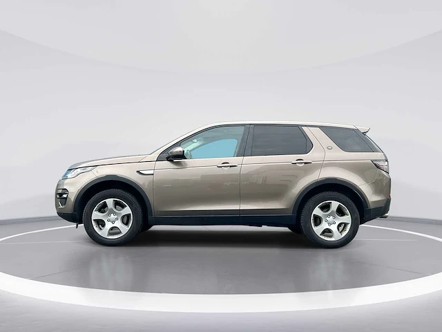 Land rover discovery sport 2.0 si4 4wd hse luxe 2015 | h-869-ff - afbeelding 32 van  34