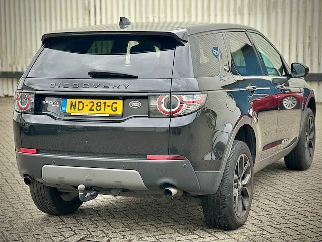 Land rover discovery sport 2.0 td4 hse luxury 7p automaat; nd-281-g - afbeelding 10 van  17