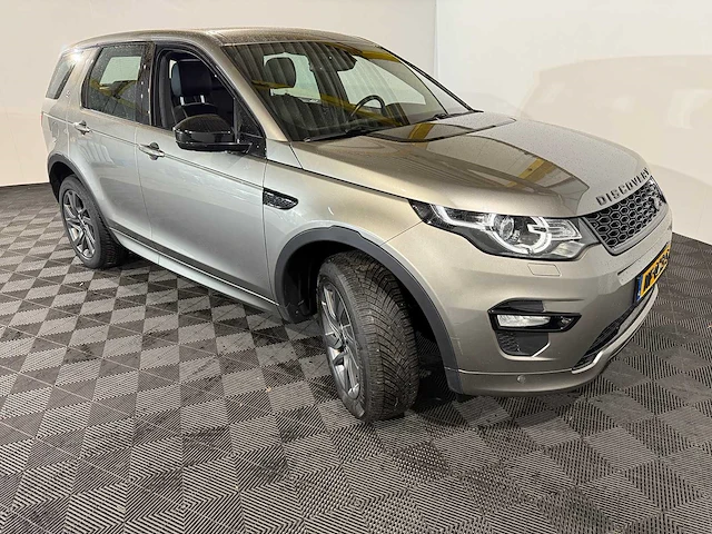 Land rover discovery sport 2.0 td4 hse, nf-023-s - afbeelding 12 van  15