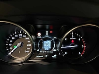 Land rover discovery sport 2.0 td4 hse, nf-023-s - afbeelding 15 van  15