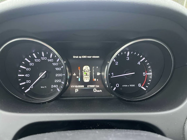 Land rover discovery sport 2.2 td4 4wd hse 7 persoons 2015 | gb-672-p - afbeelding 6 van  32