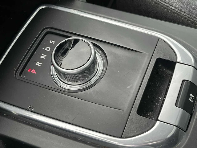 Land rover discovery sport 2.2 td4 4wd hse 7 persoons 2015 | gb-672-p - afbeelding 17 van  32