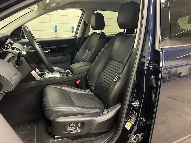Land rover discovery sport d165 2.0 mhev urban edition 163pk 2022, s-957-rj - afbeelding 27 van  59
