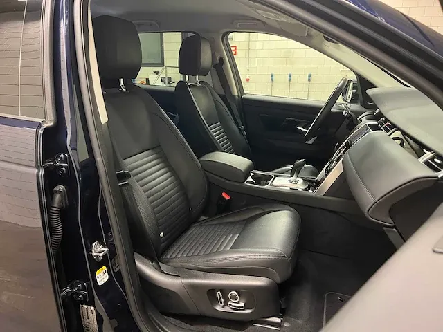 Land rover discovery sport d165 2.0 mhev urban edition 163pk 2022, s-957-rj - afbeelding 32 van  59