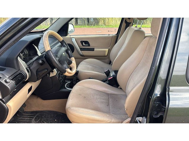 Land rover freelander station wagon 1.8 se 2005 | 17-rb-pt i - afbeelding 16 van  16