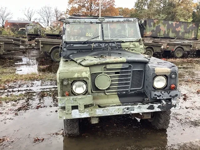 Land-rover jeep - afbeelding 7 van  13