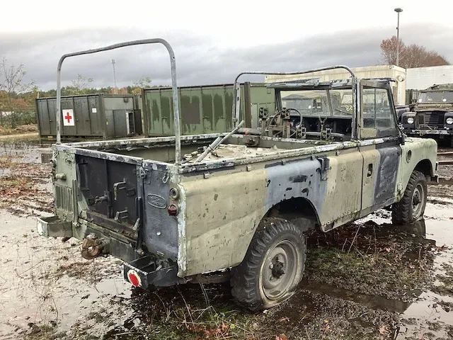 Land-rover jeep - afbeelding 9 van  13