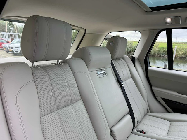 Land rover range rover 3.0 tdv6 vogue pano soft-close alle opties 0822 - afbeelding 7 van  40