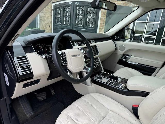 Land rover range rover 3.0 tdv6 vogue pano soft-close alle opties 0822 - afbeelding 21 van  40