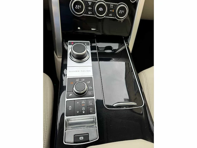 Land rover range rover 3.0 tdv6 vogue pano soft-close alle opties 0822 - afbeelding 29 van  40