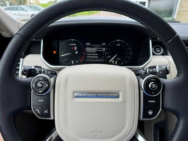 Land rover range rover 3.0 tdv6 vogue pano soft-close alle opties 0822 - afbeelding 30 van  40