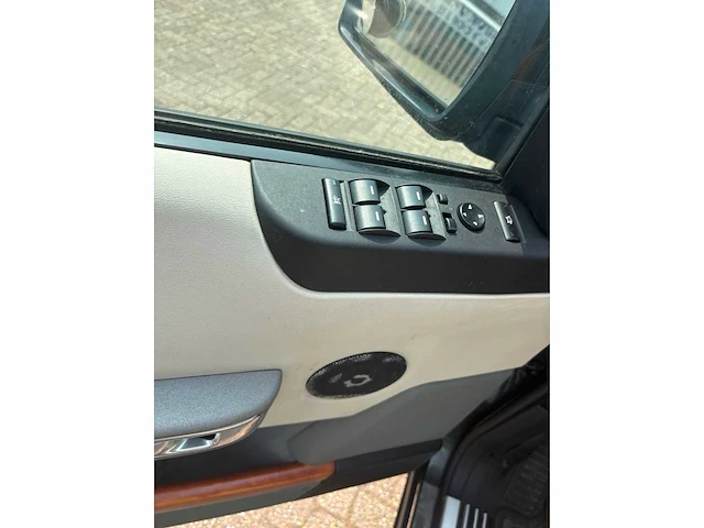 Land rover range rover 4.4 v8 hse , 51-sk-hv - afbeelding 18 van  19