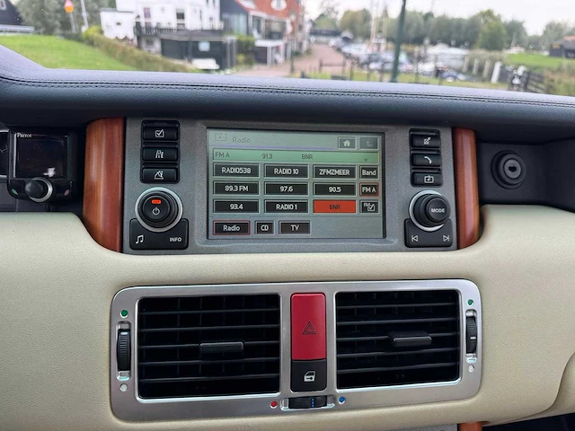 Land rover range rover 4.4 v8 vogue, 62-sn-vn - afbeelding 39 van  45