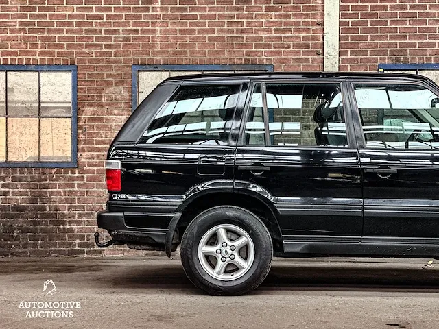 Land rover range rover 4.6 hse 218pk 2001, xr-764-x -youngtimer- - afbeelding 2 van  44