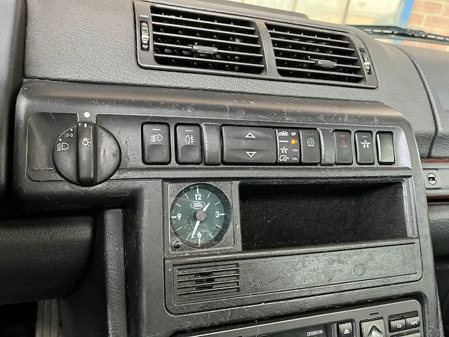 Land rover range rover 4.6 hse 218pk 2001, xr-764-x -youngtimer- - afbeelding 20 van  44