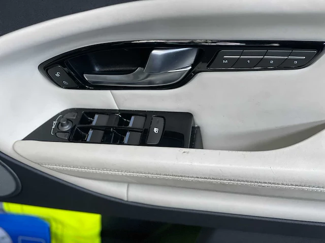 Land rover range rover evoque 2.0 d180 awd r-dynamic first edition 179pk 2019, s-595-xv - afbeelding 11 van  46