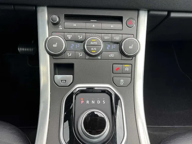 Land rover range rover evoque 2.0 si 4wd pure business edition 241pk 2015 orig-nl, 1-zll-43 - afbeelding 13 van  44