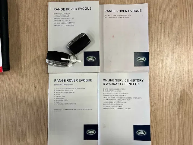Land rover range rover evoque 2.0 si 4wd pure business edition 241pk 2015 orig-nl, 1-zll-43 - afbeelding 35 van  44
