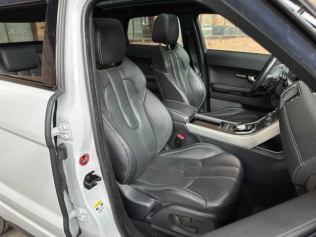 Land rover range rover evoque 2.0 si 4wd sicilian yellow 241pk 2013, n-667-dv - afbeelding 37 van  52