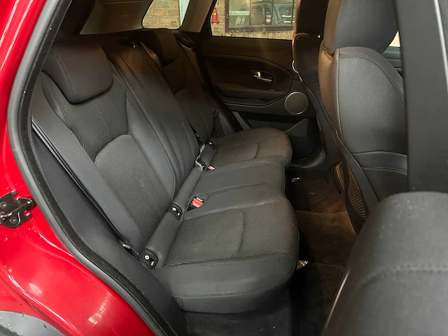 Land rover range rover evoque 2.0 td4 hse dynamic 150pk 2015, xt-166-d - afbeelding 37 van  45
