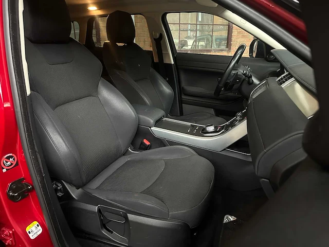 Land rover range rover evoque 2.0 td4 hse dynamic 150pk 2015, xt-166-d - afbeelding 38 van  45