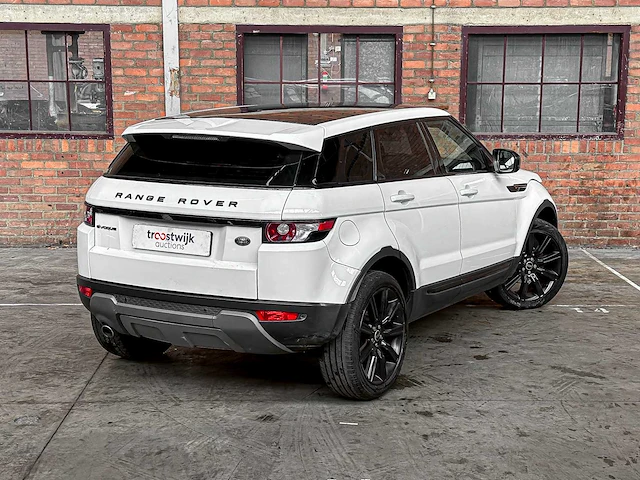 Land rover range rover evoque 2.2 ed4 2wd pure 150pk 2013 (origineel-nl), 7-kkh-75 - afbeelding 4 van  54