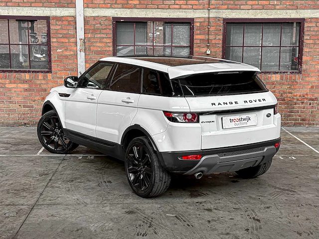 Land rover range rover evoque 2.2 ed4 2wd pure 150pk 2013 (origineel-nl), 7-kkh-75 - afbeelding 9 van  54