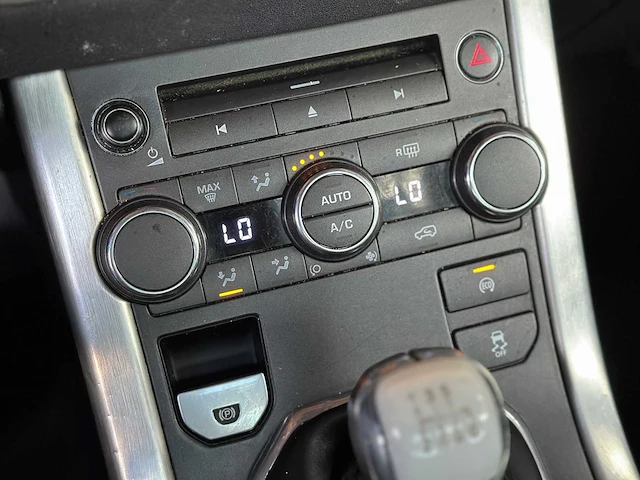 Land rover range rover evoque 2.2 ed4 2wd pure 150pk 2013 (origineel-nl), 7-kkh-75 - afbeelding 21 van  54