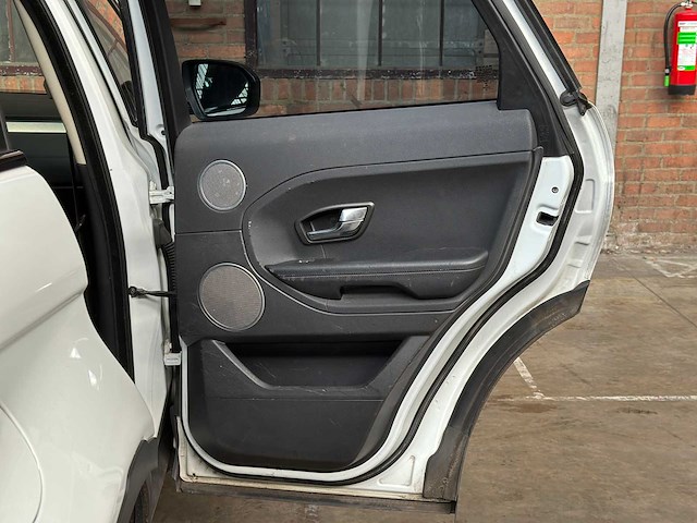 Land rover range rover evoque 2.2 ed4 2wd pure 150pk 2013 (origineel-nl), 7-kkh-75 - afbeelding 37 van  54