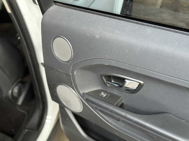 Land rover range rover evoque 2.2 ed4 2wd pure 150pk 2013 (origineel-nl), 7-kkh-75 - afbeelding 38 van  54