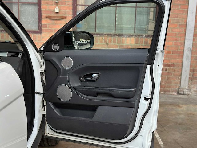 Land rover range rover evoque 2.2 ed4 2wd pure 150pk 2013 (origineel-nl), 7-kkh-75 - afbeelding 41 van  54