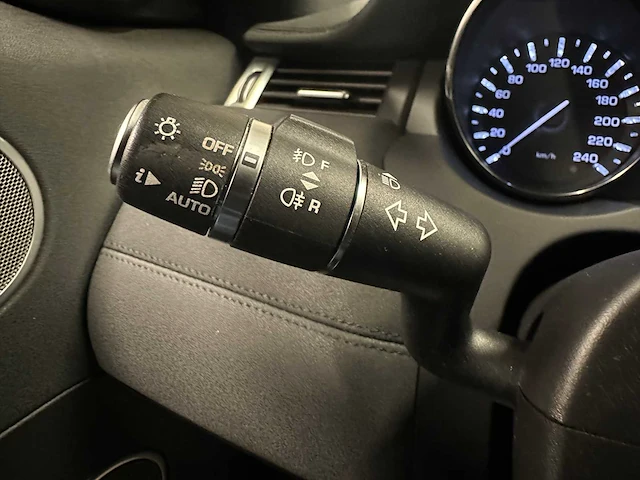 Land rover range rover evoque 2.2 ed4 2wd pure 150pk 2015 (origineel-nl), gv-228-d - afbeelding 25 van  51