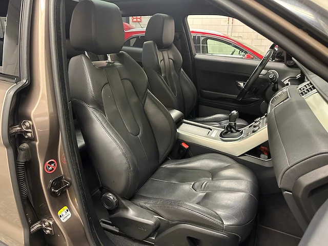 Land rover range rover evoque 2.2 ed4 2wd pure 150pk 2015 (origineel-nl), gv-228-d - afbeelding 45 van  51