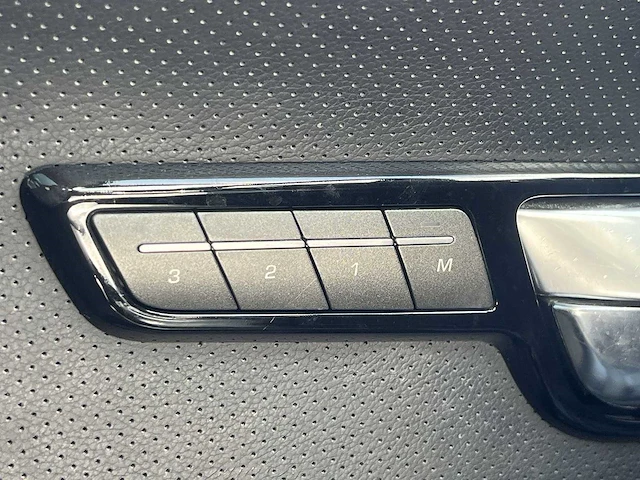 Land rover range rover evoque 2.2 sd4 4wd prestige 2012 | rk-263-h - afbeelding 24 van  30