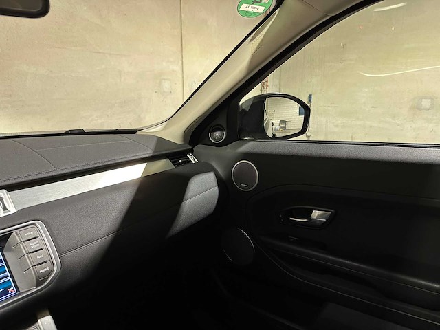 Land rover range rover evoque 2.2 sd4 4wd pure business edition 190pk 2014 (automaat), 5-tvk-21 - afbeelding 19 van  39