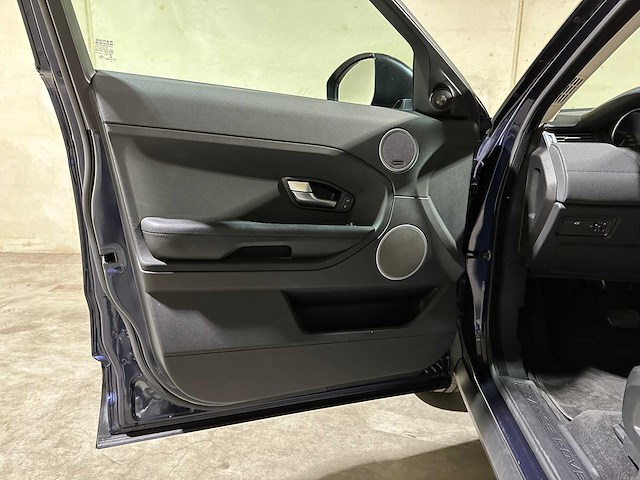 Land rover range rover evoque 2.2 sd4 4wd pure business edition 190pk 2014 (automaat), 5-tvk-21 - afbeelding 20 van  39