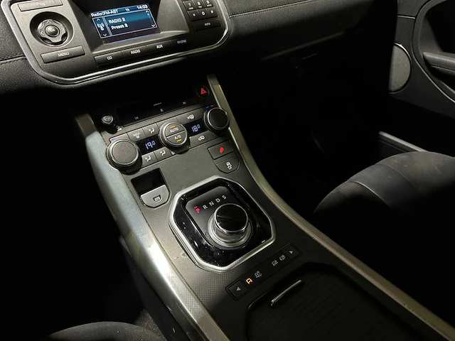 Land rover range rover evoque 2.2 td4 4wd pure 150pk 2013, 3-kbg-31 - afbeelding 19 van  41