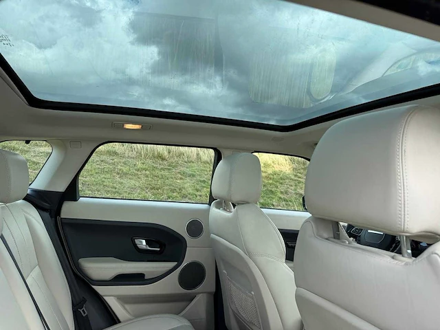 Land rover range rover evoque 2.2 td4 4wd sport pano pure business edition automaat, sj-366-f - afbeelding 19 van  38