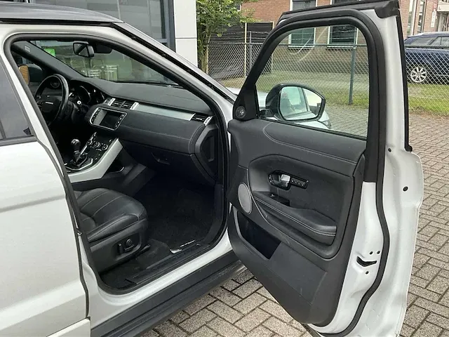 Land rover range rover evoque personenauto - afbeelding 19 van  43