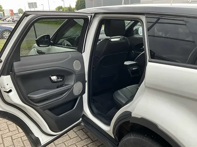 Land rover range rover evoque personenauto - afbeelding 29 van  43