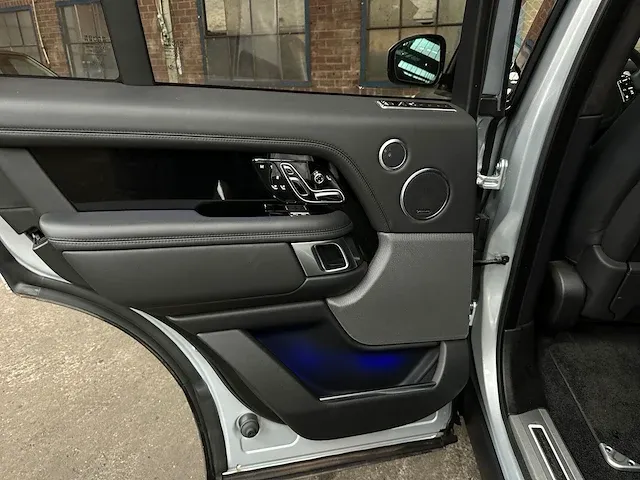 Land rover range rover p400e autobiography 300pk 2018, p-882-kr - afbeelding 48 van  77