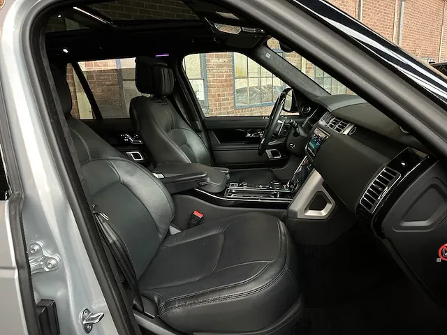 Land rover range rover p400e autobiography 300pk 2018, p-882-kr - afbeelding 68 van  77
