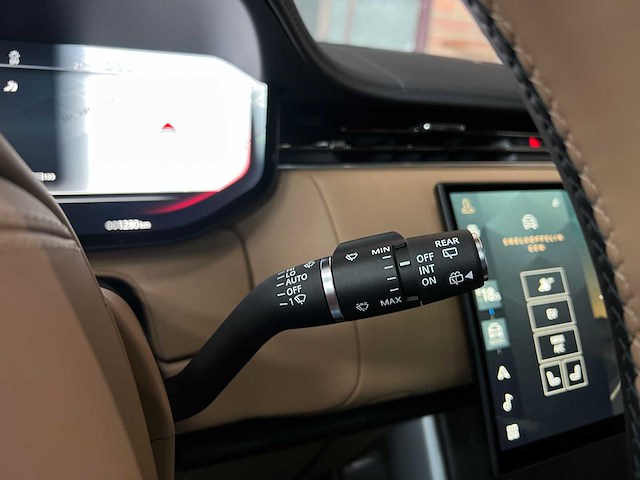 Land rover range rover p460e hse awd 460pk 2025 -my26- plug-in hybrid, hsf-72-f fabrieksgarantie - afbeelding 24 van  53