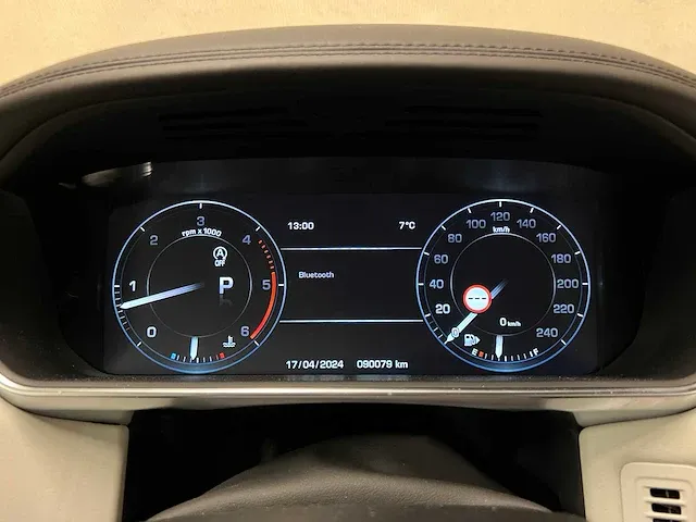 Land rover range rover sport 3.0 sdv6 autobiography dynamic 306pk 2015 (origineel-nl + 1e eigenaar), gz-923-h - afbeelding 36 van  72