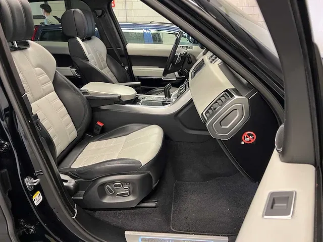 Land rover range rover sport 3.0 sdv6 autobiography dynamic 306pk 2015 (origineel-nl + 1e eigenaar), gz-923-h - afbeelding 64 van  72