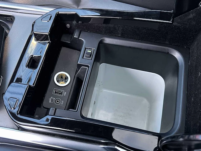 Land rover range rover sport 3.0 sdv6 autobiography dynamic | gt-002-b - afbeelding 31 van  37