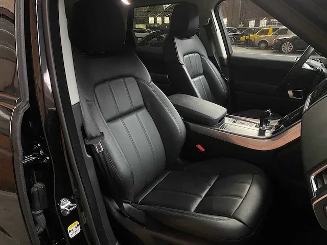 Land rover range rover sport 3.0 sdv6 facelift 249pk 2019 - afbeelding 46 van  52