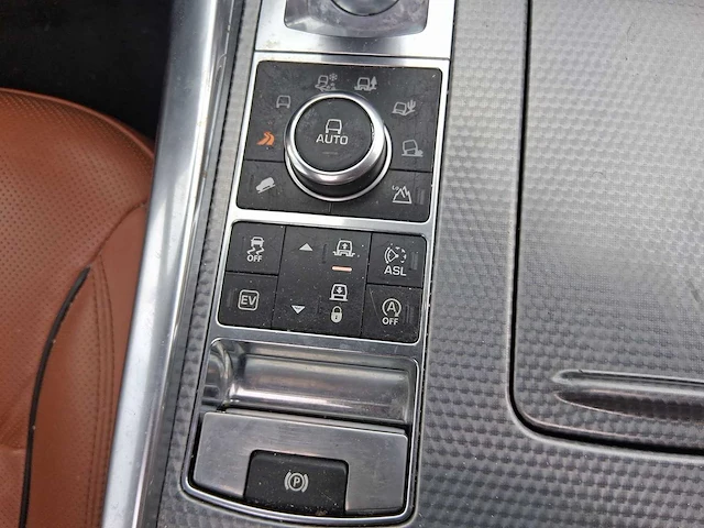 Land rover range rover sport 3.0 sdv6 hybrid autobiography dynamic 2015 | 1-zhf-30 - afbeelding 22 van  39